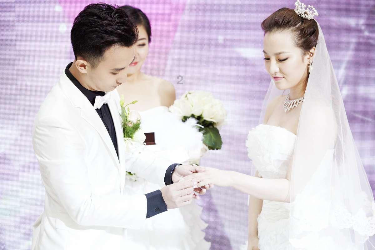 信源企业集团(01748.HK)：两名独立第三方拟向公司股东分别收购约7.35%及约9.45%股份 29日复牌